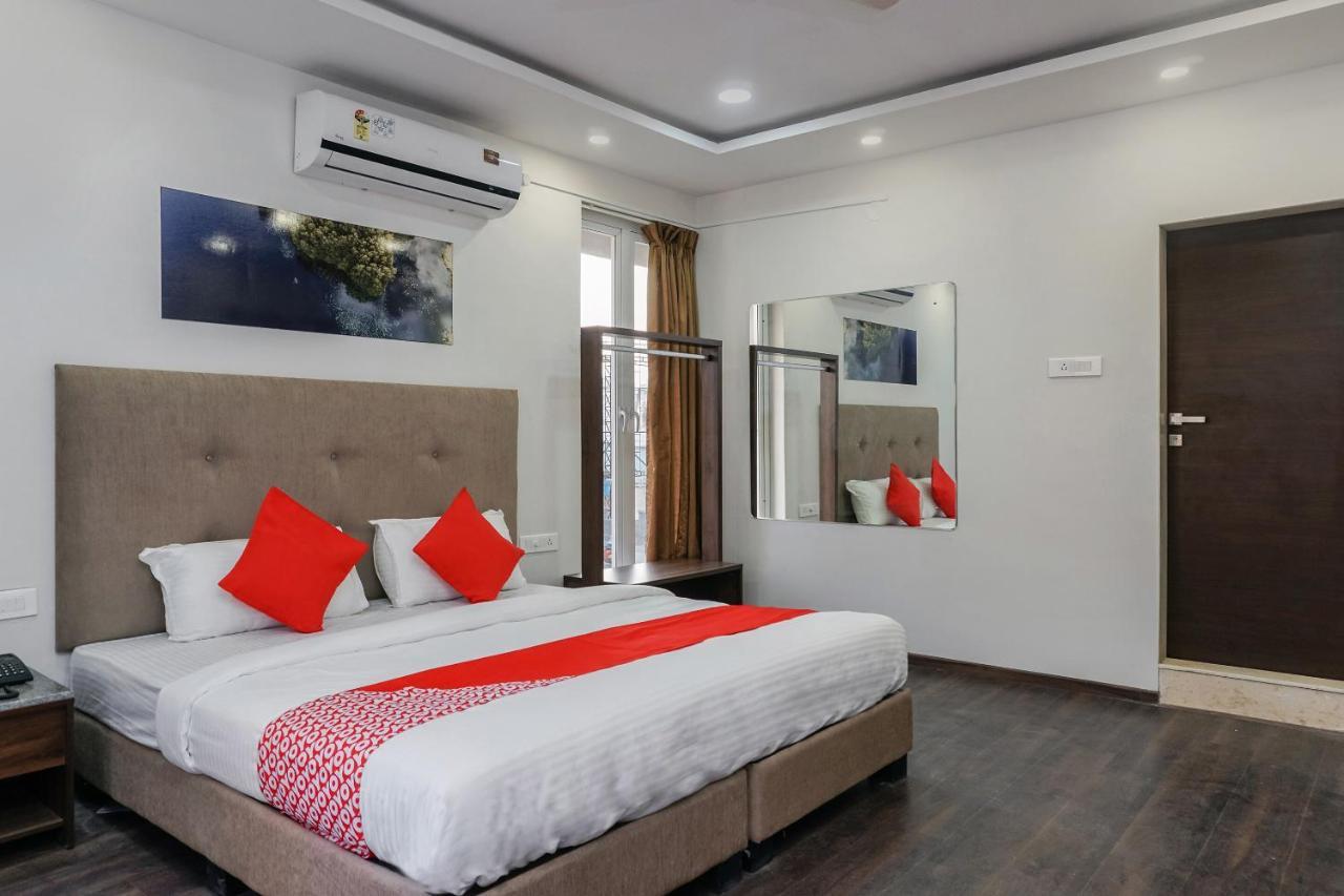 Oyo 16832 Hotel I Suite 2 Mangvadi Εξωτερικό φωτογραφία
